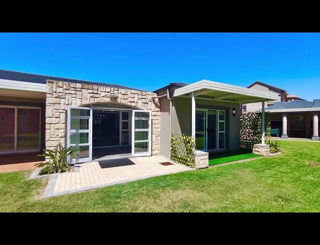 3 BEDROOM TOWNHOUSE FOR SALE IN DIAZ